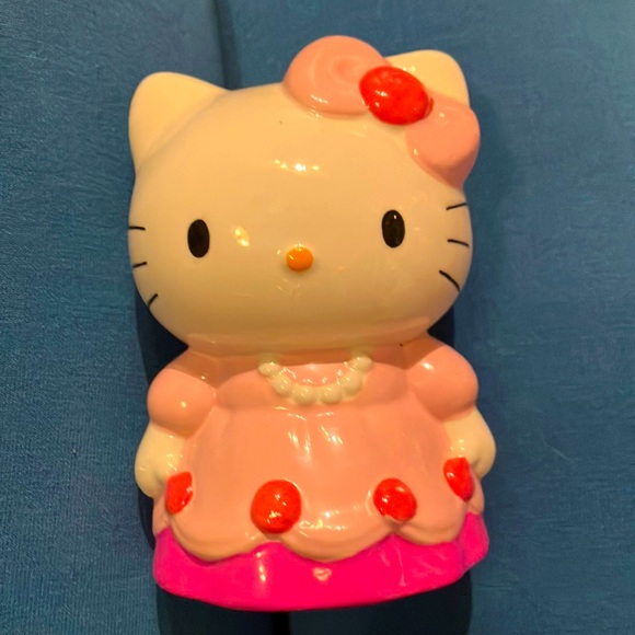 Hello Kitty Accessories Small Ceramic Hello Kitty Piggy Bank Poshmark